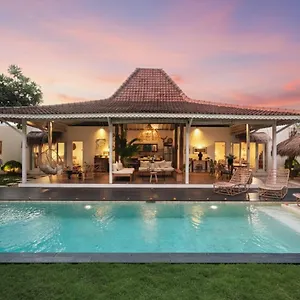 Villa M By Alfred In Bali 